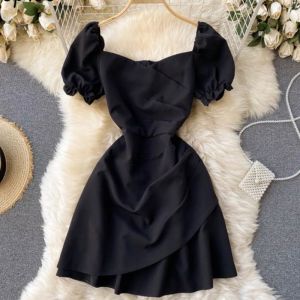 Черна рокля MS3345