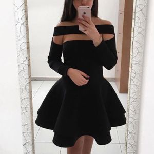 Черна рокля MS3381